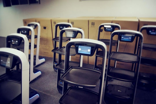 諄勤嵌入式硬件產(chǎn)品攜手服務(wù)機(jī)器人,為餐飲業(yè)注入新動(dòng)力 諄勤嵌入式硬件產(chǎn)品攜手服務(wù)機(jī)器人,為餐飲業(yè)注入新動(dòng)力